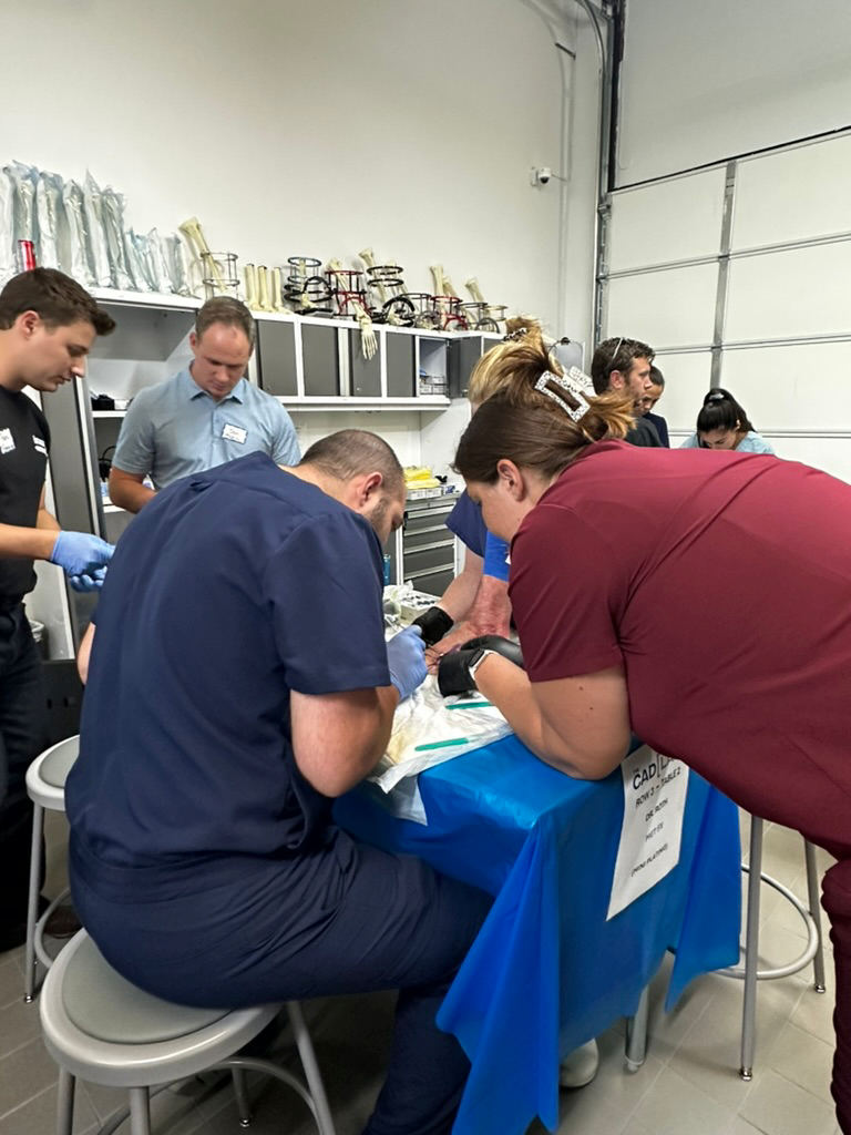 08B811E5-20DA-4CB0-AF6C-4F1C203C09FE_1_105_c