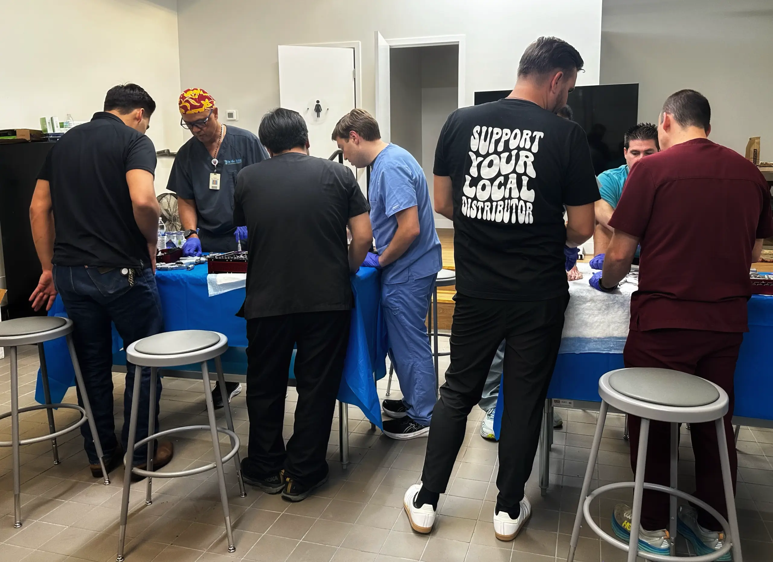 A9137E53-4424-4618-BA5C-EAF198F5AB73_1_201_a